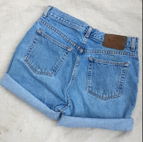 Calvin Klein Pants - CK High Waisted Mom Jean Shorts | Women's Size 8